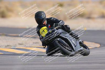 media/Dec-16-2023-CVMA (Sat) [[bb38a358a2]]/Race 5 Amatuer Formula Middleweight/